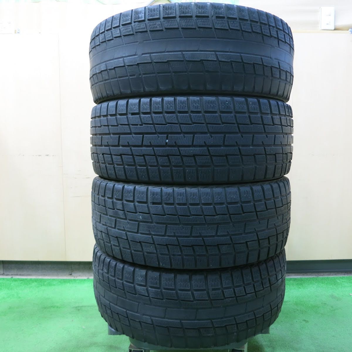 [送料無料]4本価格★トヨタ 30系 プリウス ツーリング 純正 215/45R17 スタッドレス ヨコハマ アイスガード iG30 17インチ PCD100/5H★3072416イス