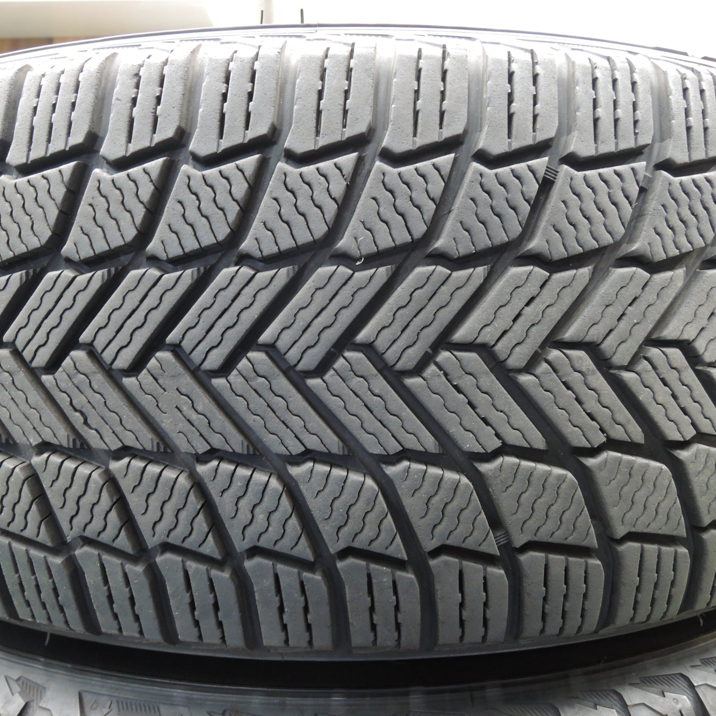 *送料無料* バリ溝！22年！キレイ！9分★スタッドレス 235/55R20 ミシュラン X-ICE SNOW SUV Delmore デルモア 20インチ PCD114.3/5H★4022901NJス