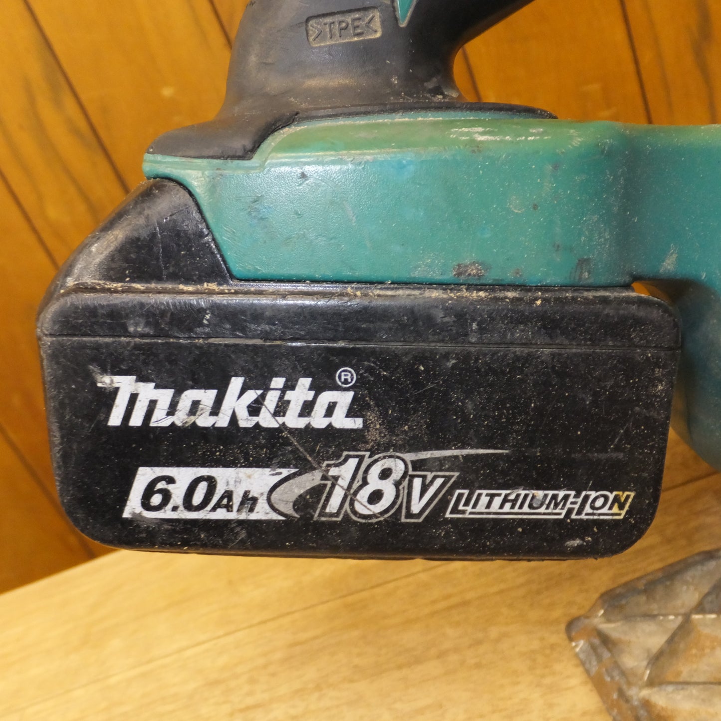 [送料無料]★マキタ makita 125mm 充電式マルノコ SS540D　バッテリ BL1860B　セット★