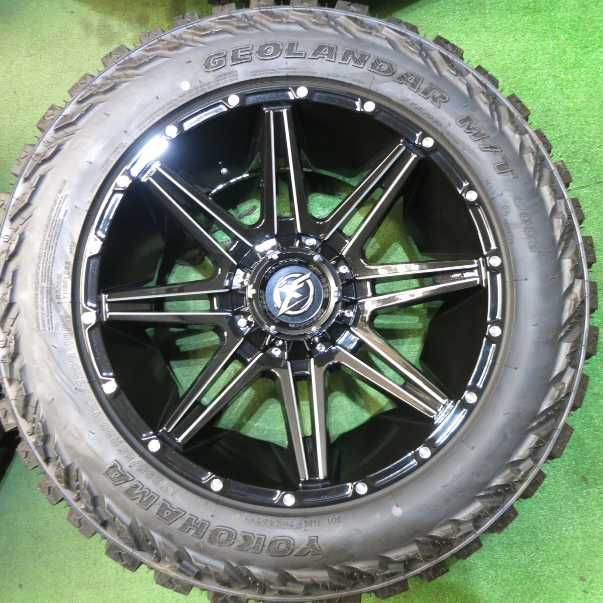 *送料無料* 超バリ溝！21年！綺麗！ほぼ10分★XF OFF-ROAD 295/55R20 ヨコハマ ジオランダー M/T G003 20インチ PCD114.3 127/5H マルチ★4021603クノ