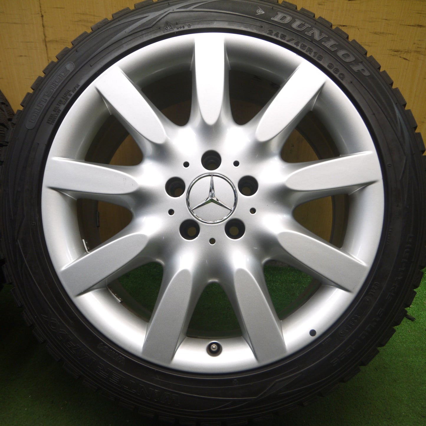 *送料無料* バリ溝！9分★ベンツ Sクラス W221 純正 245/45R18 スタッドレス ダンロップ ウインターマックス WM01 PCD112/5H★4030411Hス