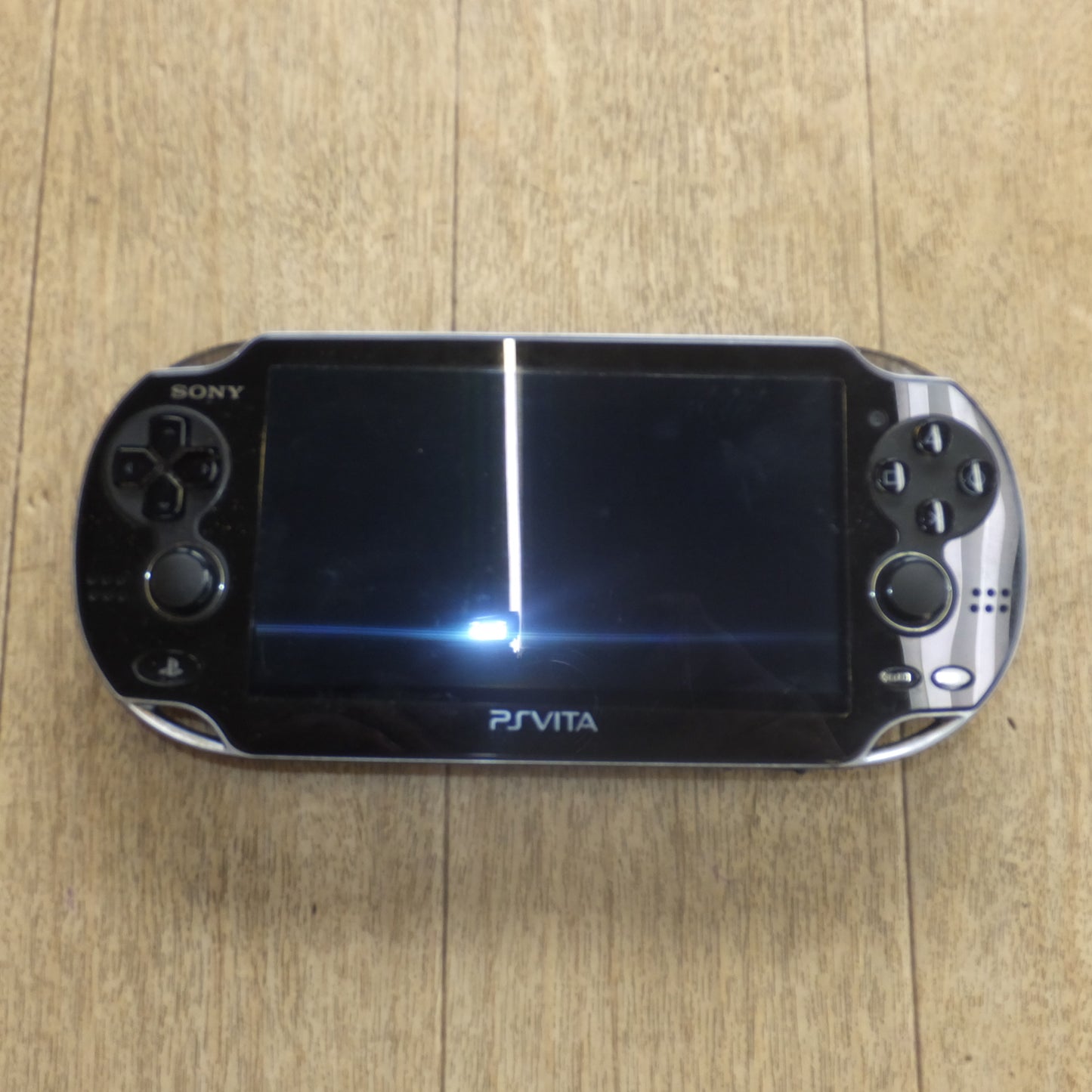 [送料無料]現状品★ソニー SONY プレイステーションヴィータ PlayStation Vita PCH-1000　メモリーカード 8GB　SOUL SACRIFICE　セット★