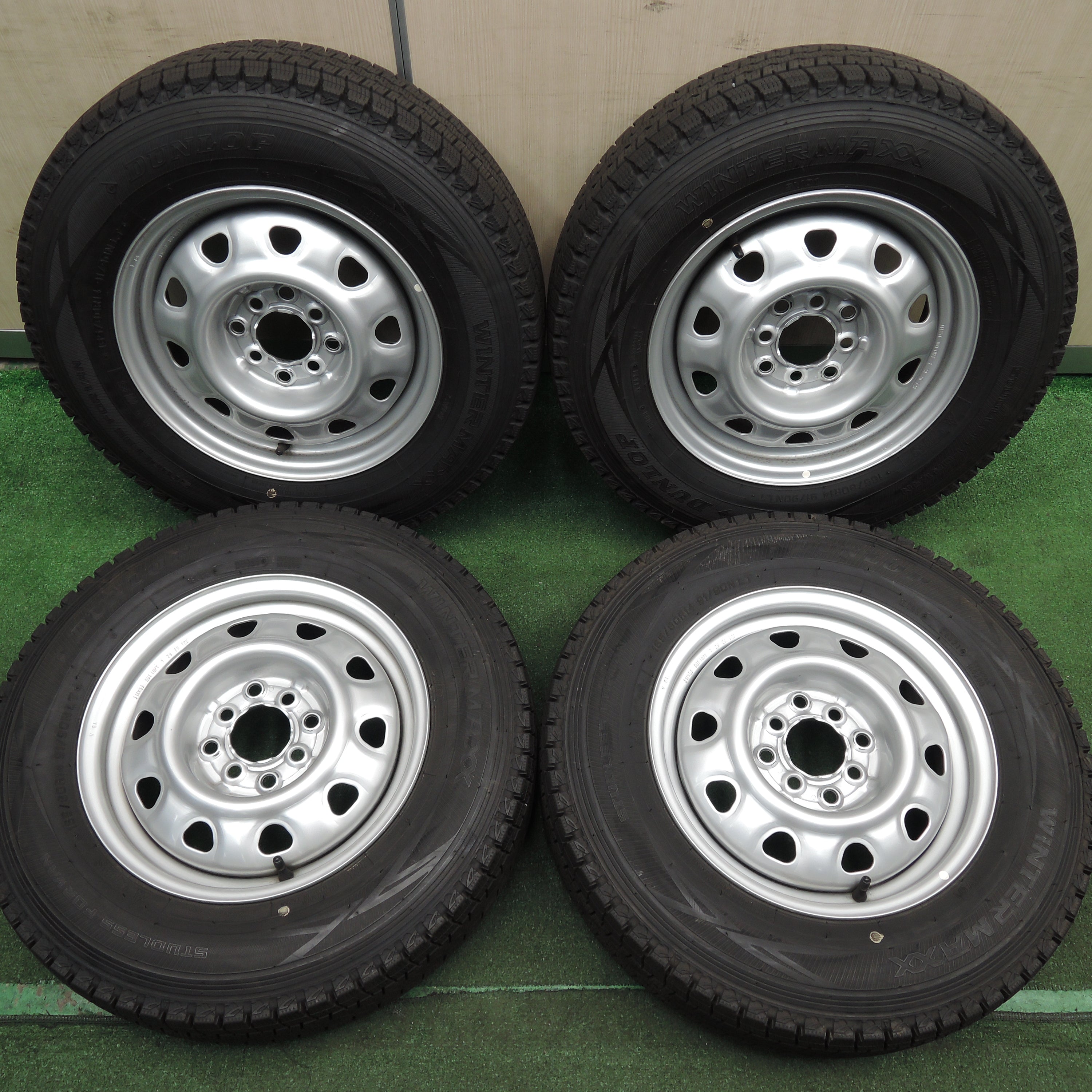 送料無料*バリ溝！21年！キレイ！9.5分以上☆スタッドレス 165/80R14 ダンロップ ウインターマックス SV01 TOPY スチ |  名古屋/岐阜の中古カー用品・工具の買取/販売ならガレージゲット