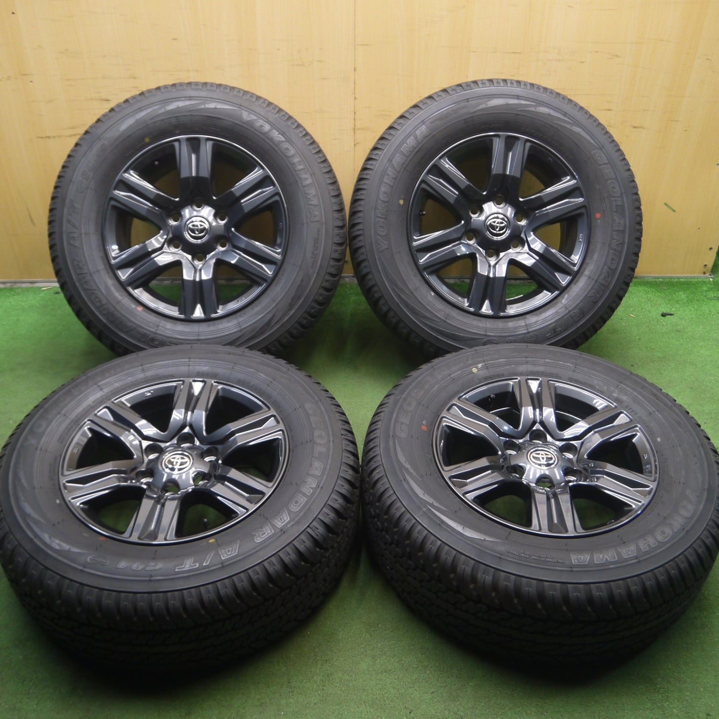 *送料無料* 新車外し！22年★トヨタ ハイラックス Zグレード 純正 265/65R17 ヨコハマ ジオランダー A/T G94 PCD139.7/6H★4030102KKノ