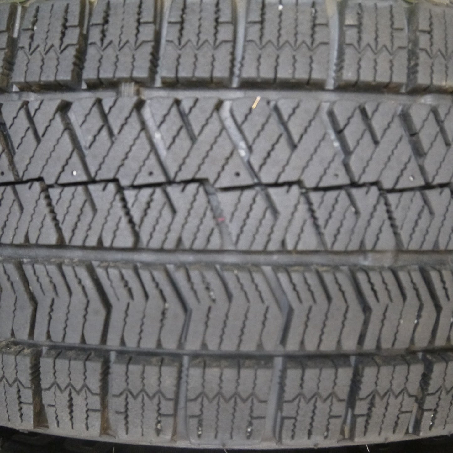 [送料無料]バリ溝！19年！キレイ！9.5分★スタッドレス 175/65R14 ブリヂストン ブリザック VRX2 PREO プレオ 14インチ PCD100/4H★3063011Hス