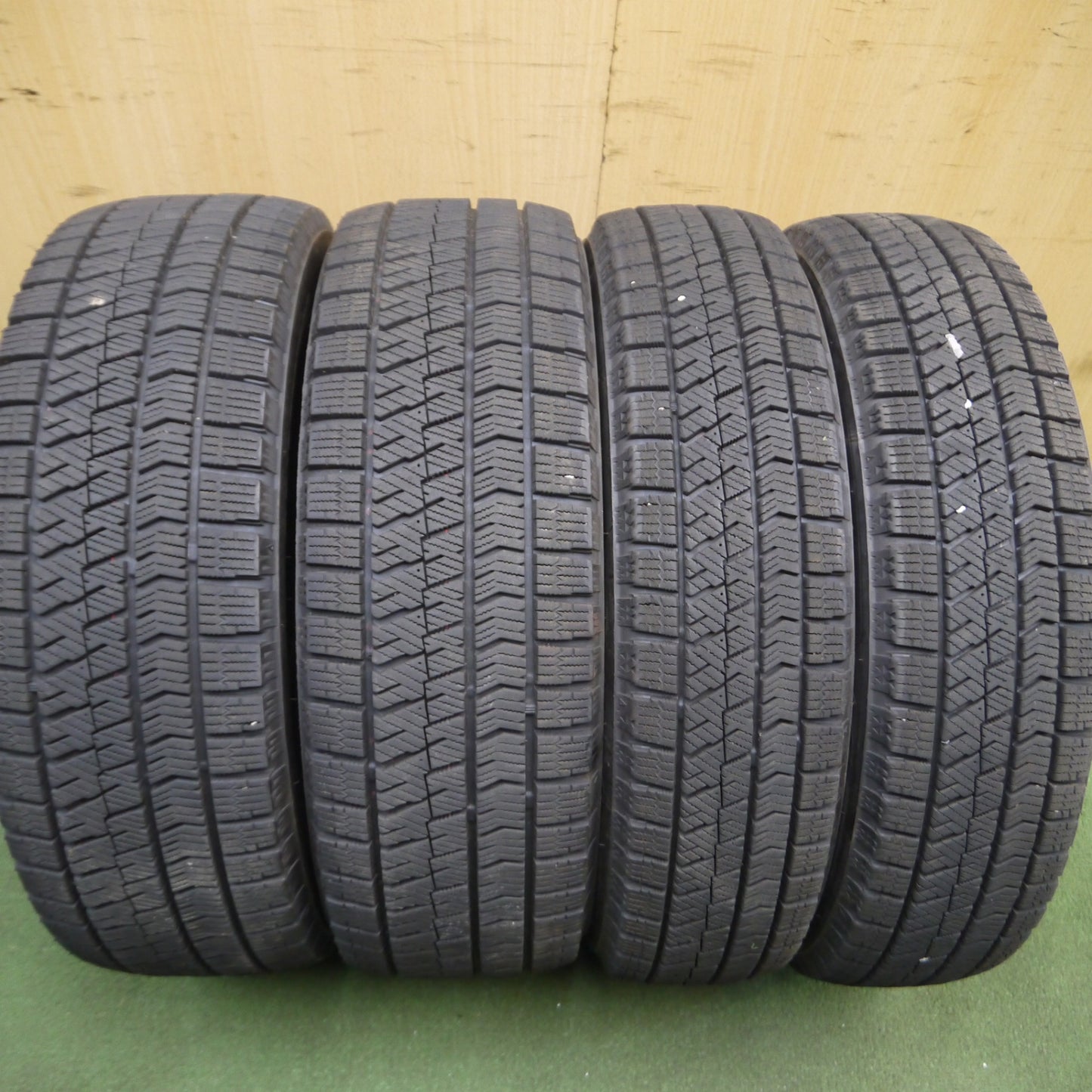 *送料無料* バリ溝！キレイ！9.5分★三菱 アイ ミーブ 純正 スチール 145/65R15 175/55R15 スタッドレス ブリヂストン ブリザック VRX2 PCD100/4H★4020202Hス