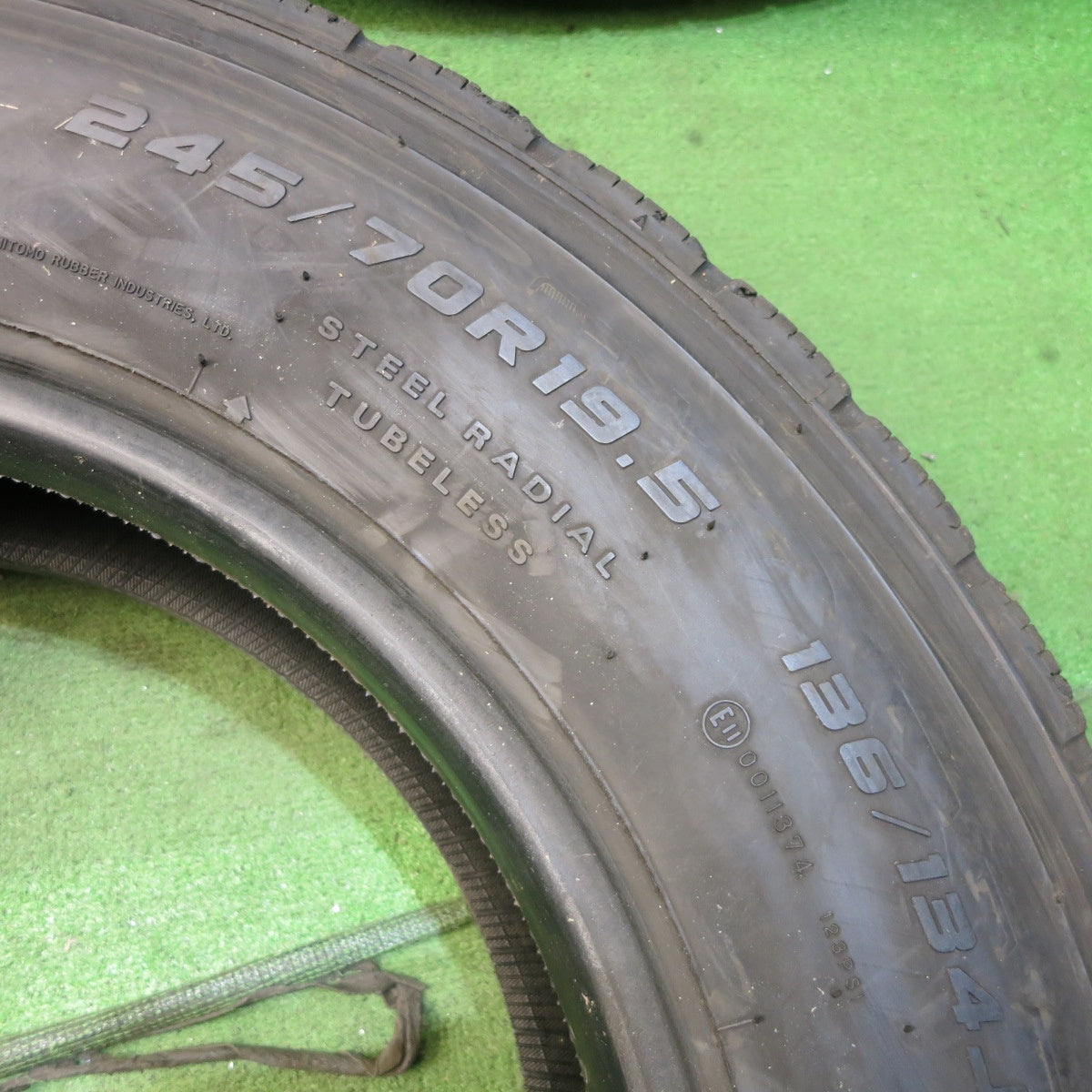 *送料無料*2本価格★トラック タイヤ 245/70R19.5 136/134J ダンロップ エナセーブ SP688 DECTES ミックス オールシーズン 19.5インチ★4013107クスタ