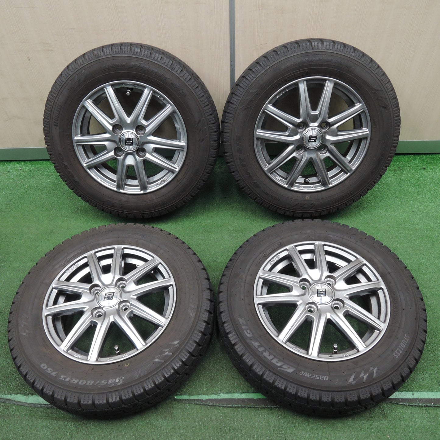 [送料無料] バリ溝！キレイ！9分★スタッドレス 145/80R13 SEIN STREET INNOVATION トーヨー OBSERVE ガリット GIZ ザイン 13インチ PCD100/4H★4011908TNス