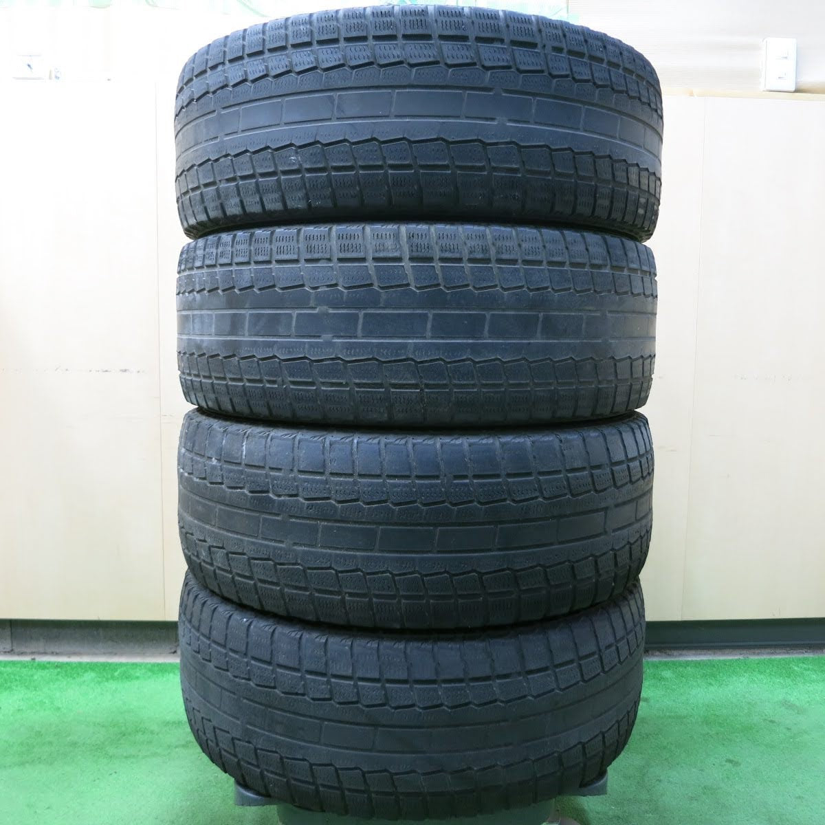 [送料無料]4本価格★トヨタ 50系 エスティマ 純正 225/50R18 スタッドレス ヨコハマ アイスガード iG20 18インチ PCD114.3/5H★3072702イス