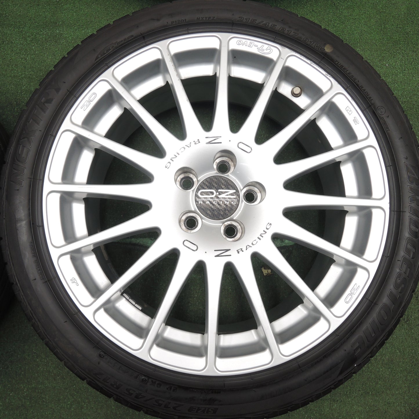 *送料無料* バリ溝！20年！9.5分★O・Z RACING GT-EVO 215/45R17 ブリヂストン ネクストリー ダンロップ OZレーシング PCD100/5H★4022501HAノ