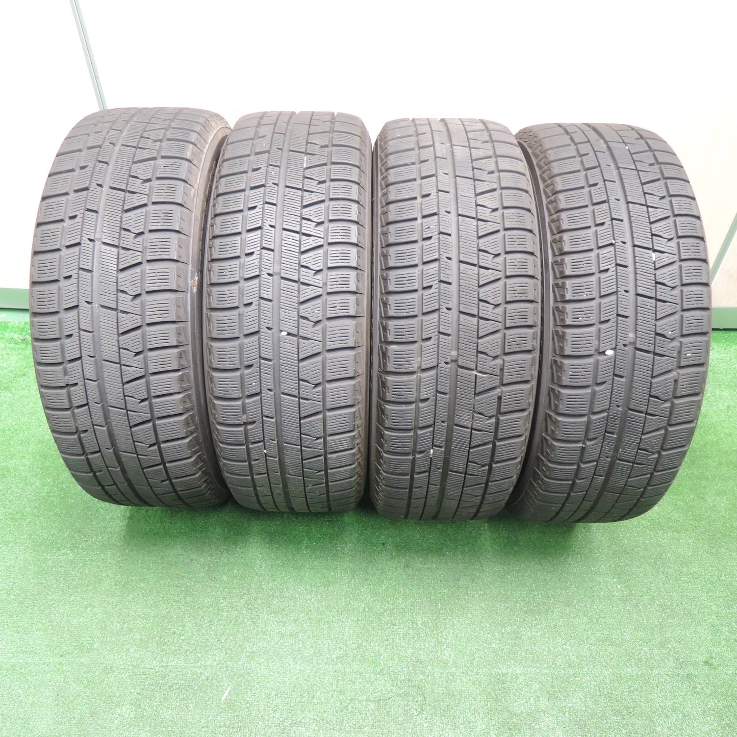 [送料無料]バリ溝！キレイ！9.5分★ワーゲン 等 SPORT TECHNIC205/55R16 スタッドレス ヨコハマ アイスガード iG50 スポーツテクニック PCD112/5H★3101608TNス