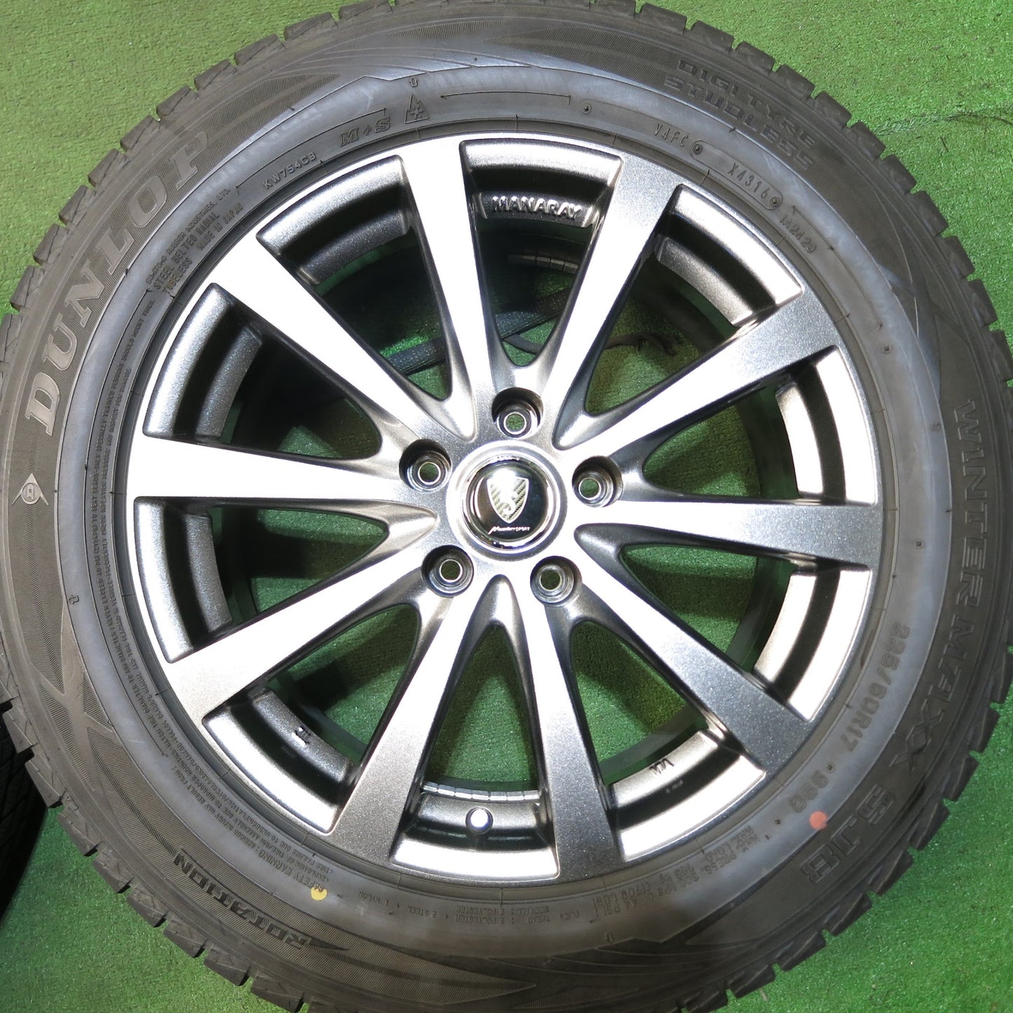 [送料無料]バリ溝！綺麗！9.5分★スタッドレス 225/60R17 ダンロップ ウインターマックスSJ8 MANARAY SPORT マナレイスポーツ 17インチ PCD114.3/5H★3052308Hス