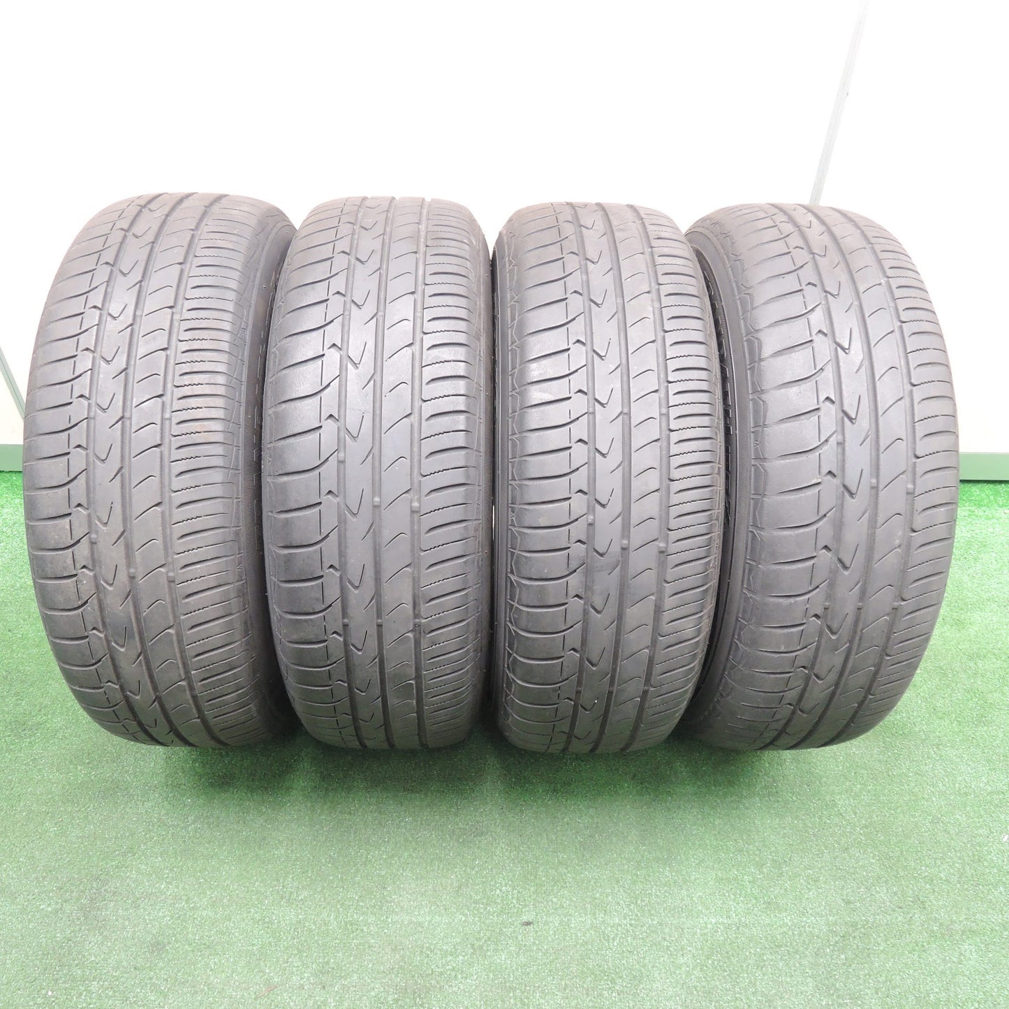 [送料無料]4本価格★Adventure Club 205/70R15 トーヨー トランパス MPZ 15インチ アドベンチャー クラブ PCD114.3/5H★3111003TNノ