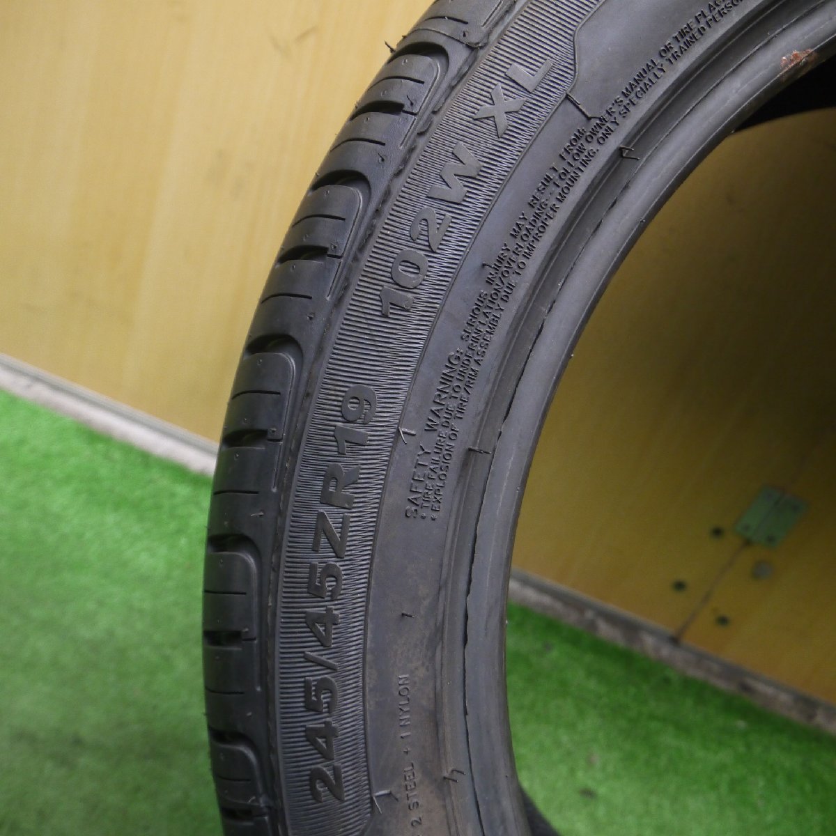 [送料無料]未使用！21年★245/45R19 エイプラス A607 APLUS タイヤ 19インチ アルファード エルグランド フーガ 等★3110602Hノタ