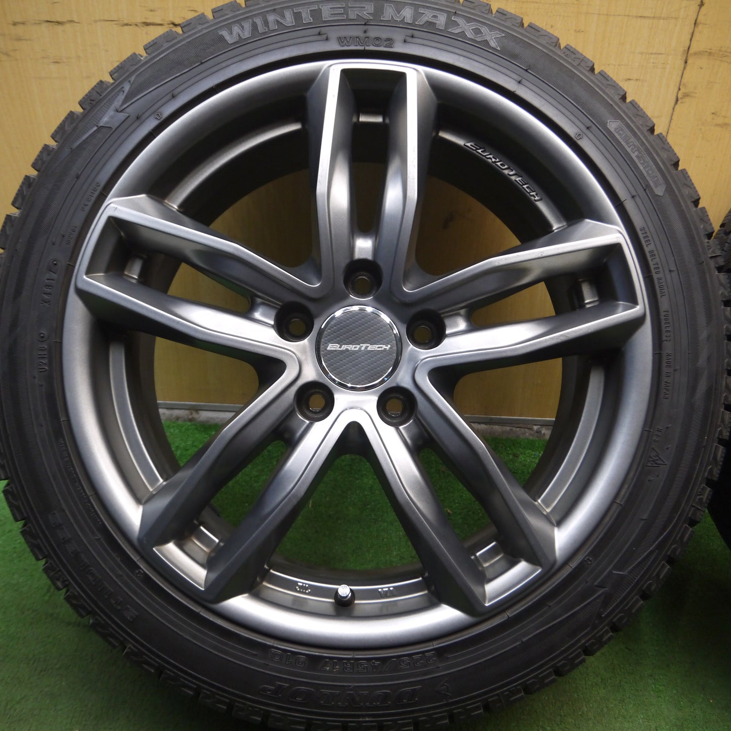 *送料無料*バリ溝！キレイ！9.5分★ベンツ 等 EUROTECH 225/45R17 スタッドレス ダンロップ ウインターマックス WM02 ユーロテック 17インチ PCD112/5H★4012301Hス