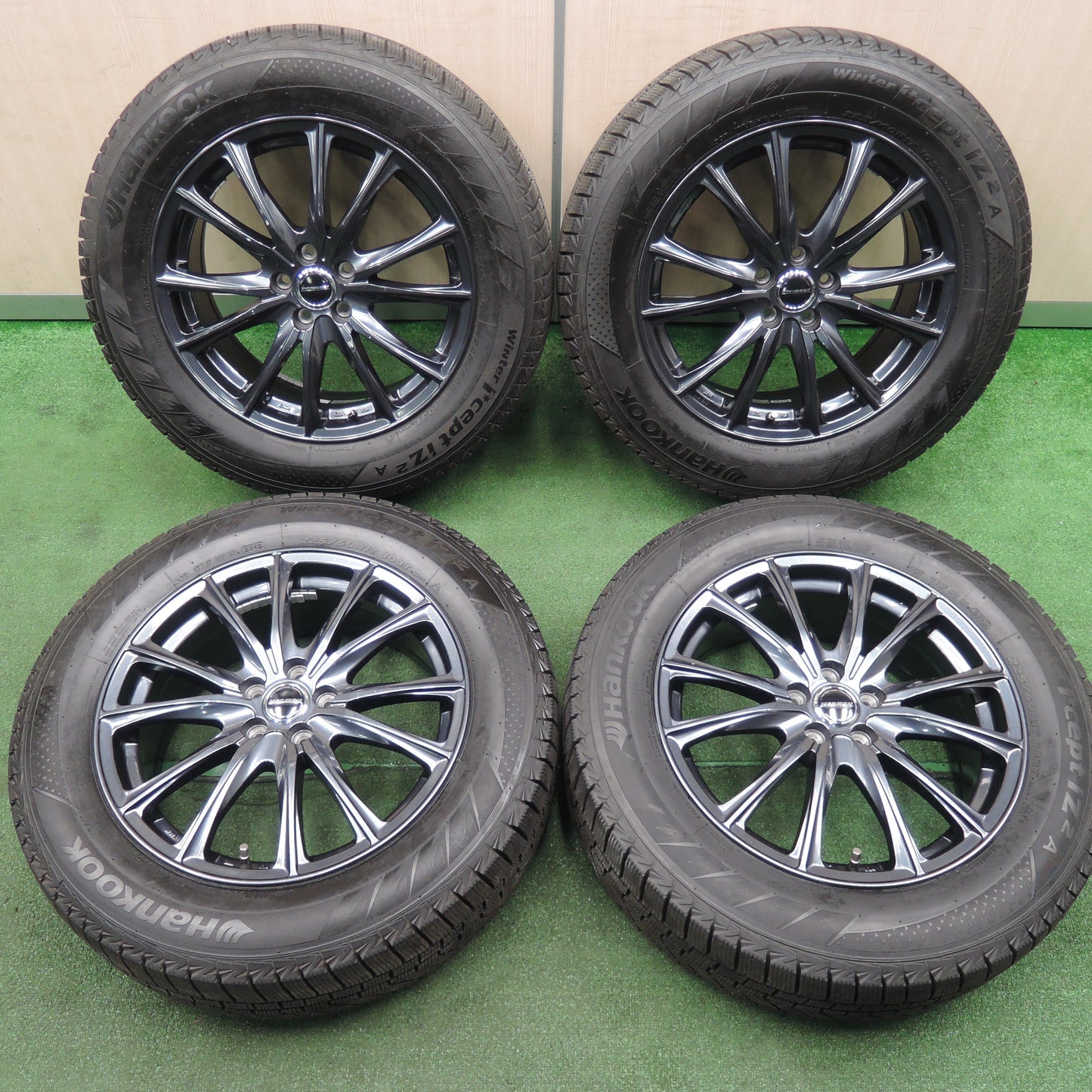 *送料無料*バリ溝！19年！キレイ！9.5分★スタッドレス 225/60R17 ハンコック ウインター アイセプト IZ2A WAREN ヴァーレン 17インチ PCD100/5H★3112702TNス