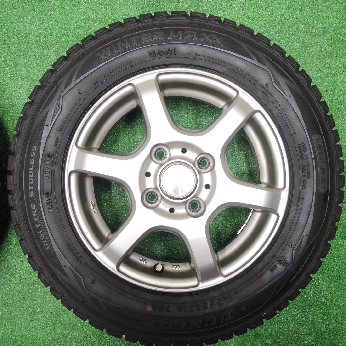 [送料無料]4本価格★スタッドレス 145/80R13 LAYCEA -02- ダンロップ ウインターマックス WM01 レイシア 13インチ PCD100/4H★3081001NJス