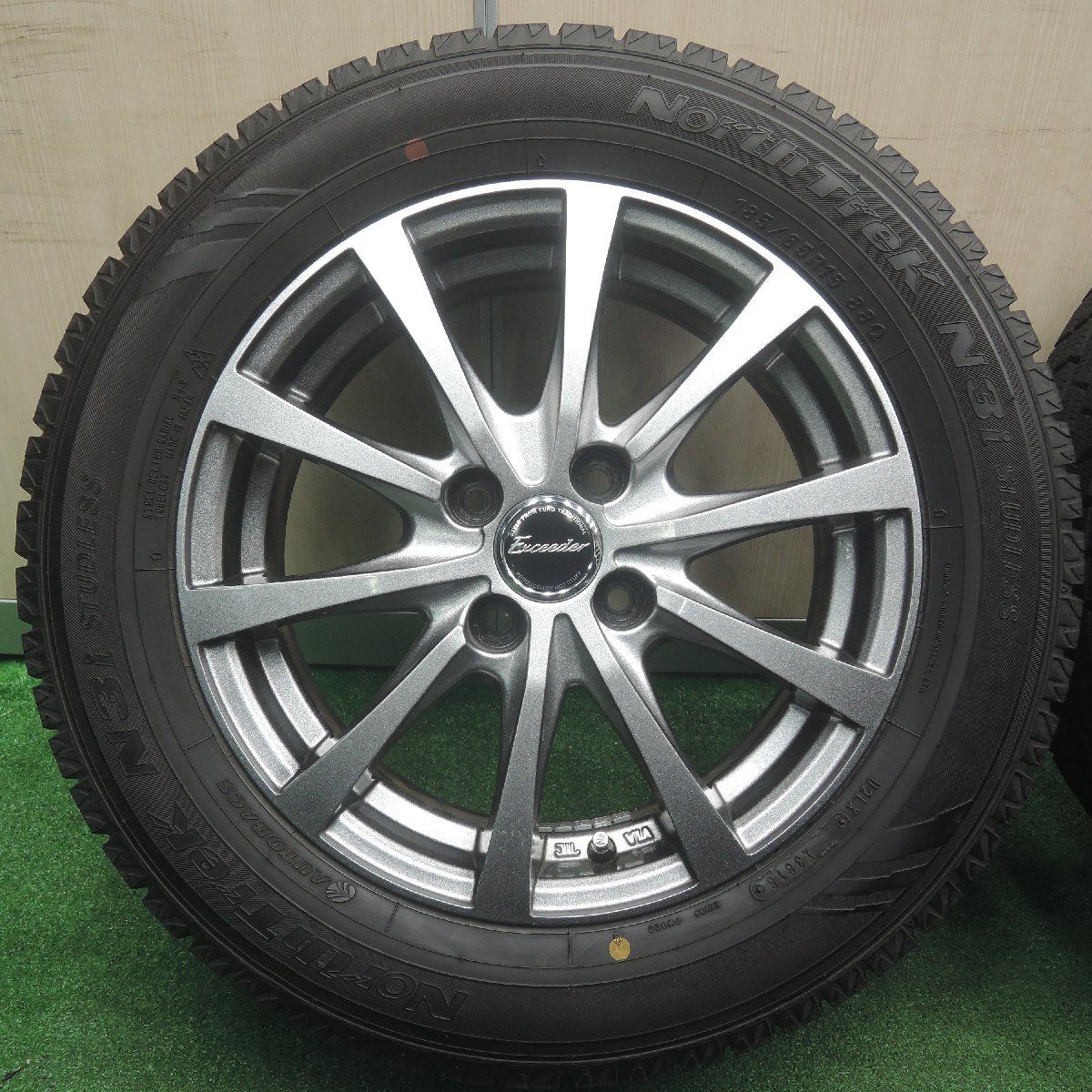 *送料無料* バリ溝！9分★スタッドレス 185/65R15 オートバックス ノーストレック N3i Exceeder エクシーダー 15インチ PCD100/4H★3110802NJス