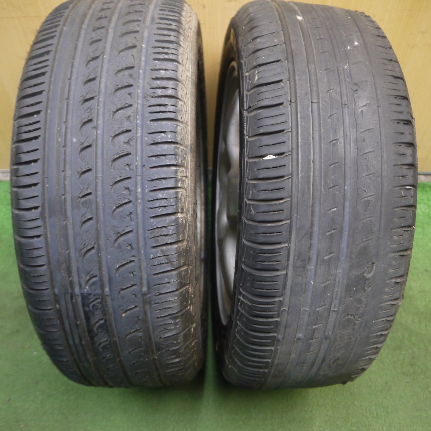 *送料無料* 2本価格★日産 R32 スカイライン 純正 205/55R16 ピレリ P7 16インチ PCD114.3/5H★4030607Hノ