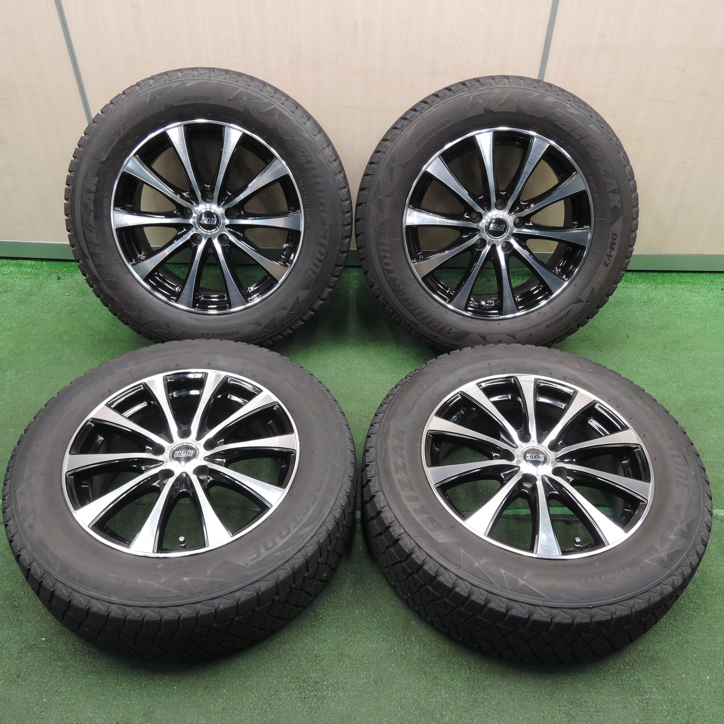 *送料無料*4本価格★スタッドレス 225/65R17 ブリヂストン ブリザック DM-V2 aGR AGGRESSION 17インチ PCD114.3/5H★4011406TNス