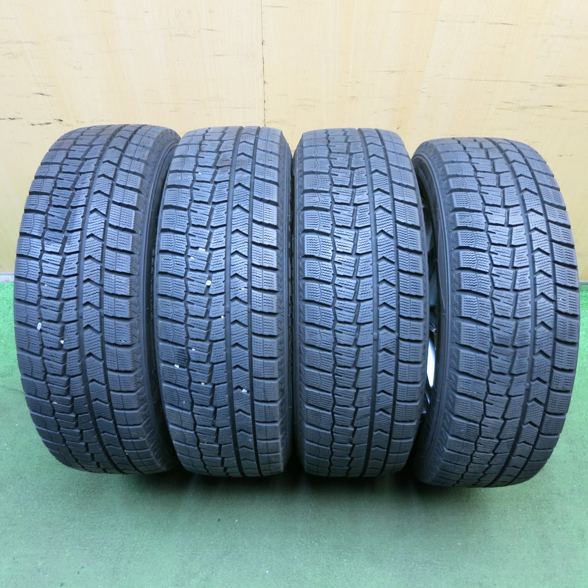 *送料無料* バリ溝！20年！キレイ！9.5分★スタッドレス 195/65R16 ダンロップ ウインターマックス WM02 AZANE JL 16インチ PCD100/4H★4020902KKス