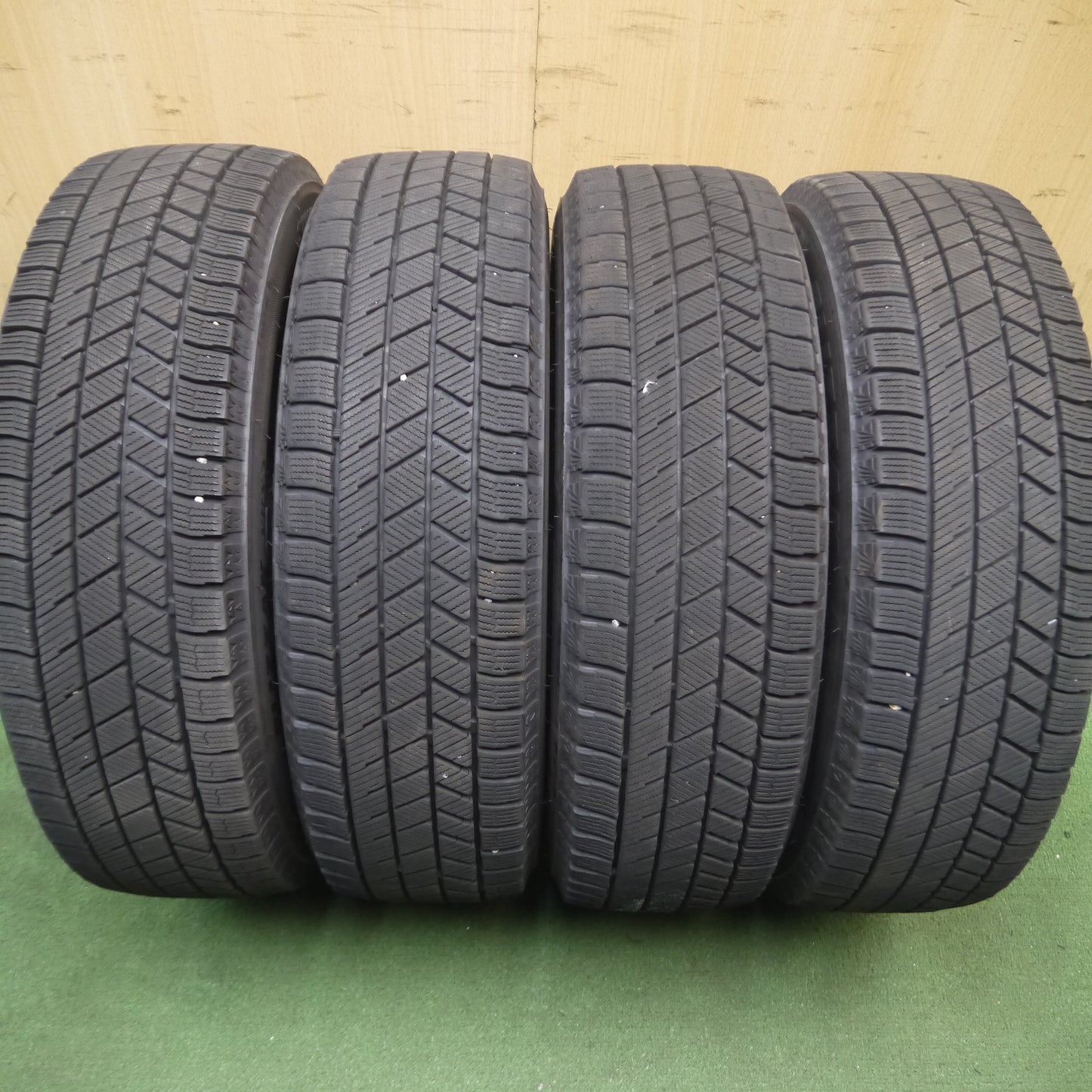 *送料無料*バリ溝！21年！キレイ！8.5分★スタッドレス 165/65R14 ブリヂストン ブリザック VRX3 BALMINUM バルミナ 14インチ PCD100/4H★3101005Hス