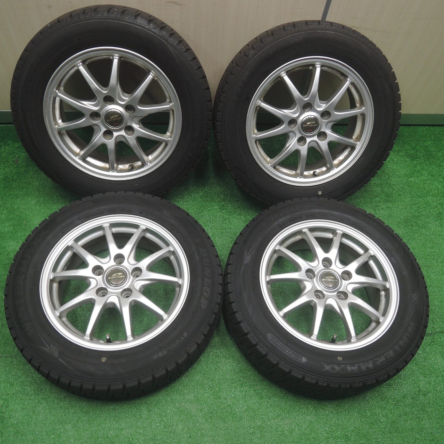 [送料無料]バリ溝！9分★スタッドレス 185/65R15 ダンロップ ウインターマックス WM02 SCHNEIDER ATECH シュナイダー 15インチ PCD114.3/5H★3072702SYス