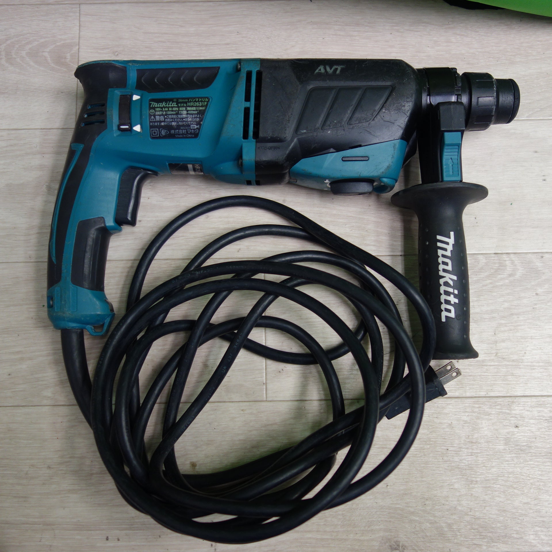 100%新品爆買い◆未使用 makita マキタ HR2631F ハンマドリル 26mm 100V 穴あけ はつり◆1749 本体