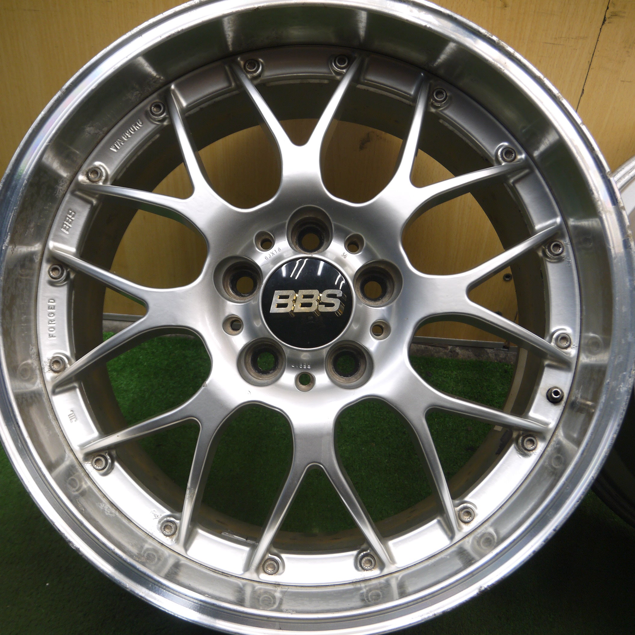 オデッセイBBS  RS-GT 18インチ
