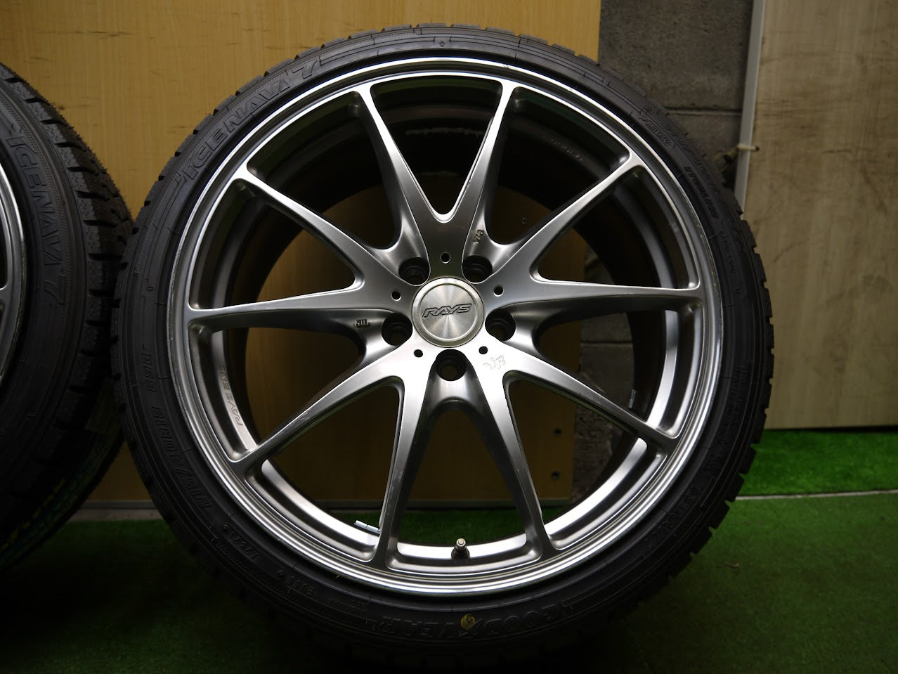 廃番】RAYS VR G25 18インチ PCD100 5穴 8J 9J 鍛造 86 BRZ プリウス レガシィ インプレッサ BBS weds TWS  自動車、オートバイ