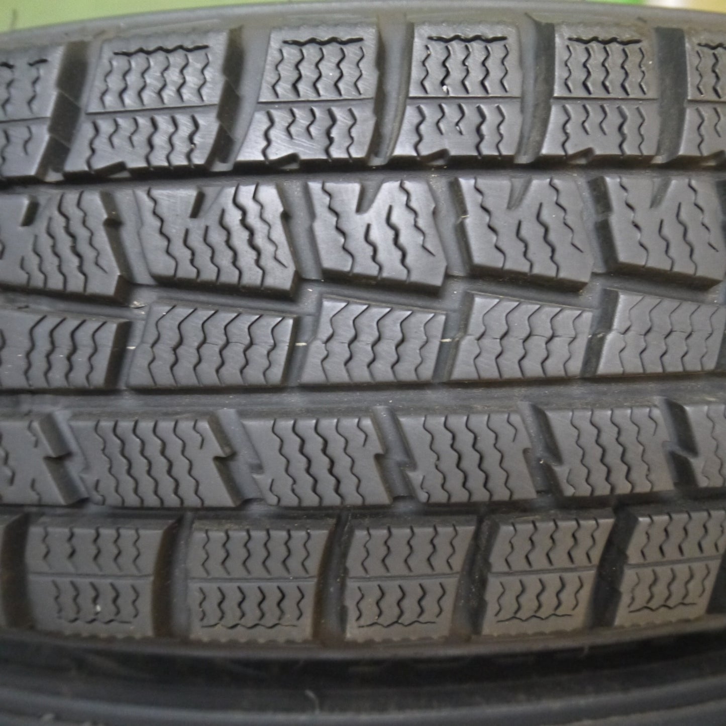 *送料無料*バリ溝！8.5分★トヨタ 純正 スチール パッソ ヴィッツ 等 155/80R13 スタッドレス ダンロップ ウインターマックス WM01 PCD100/4H★4013102Hス