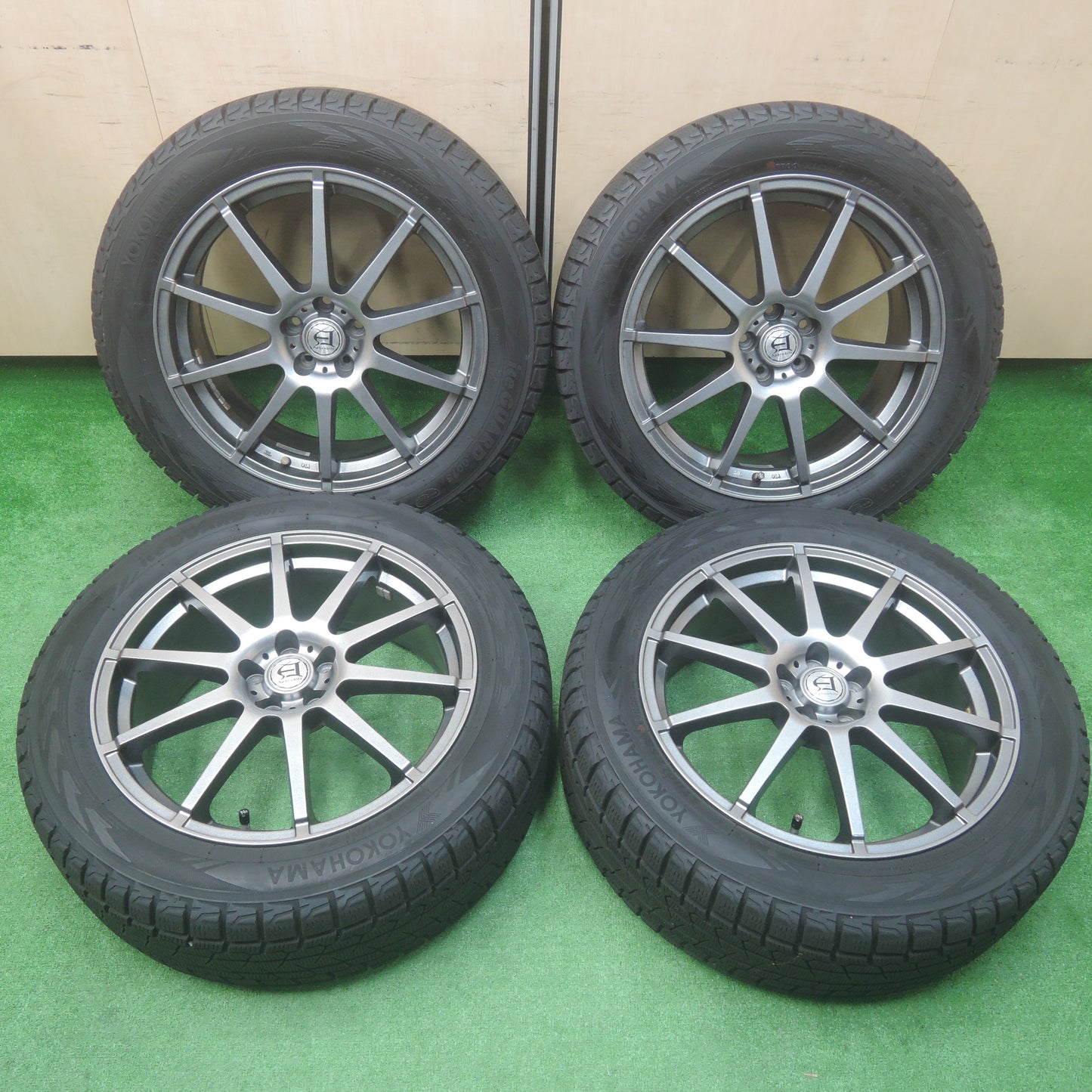 *送料無料*バリ溝！19年！キレイ！9.5分★スタッドレス 225/55R18 ヨコハマ アイスガード G075 Aphrodite アフロディーテ 18インチ PCD100/5H★3112004SYス