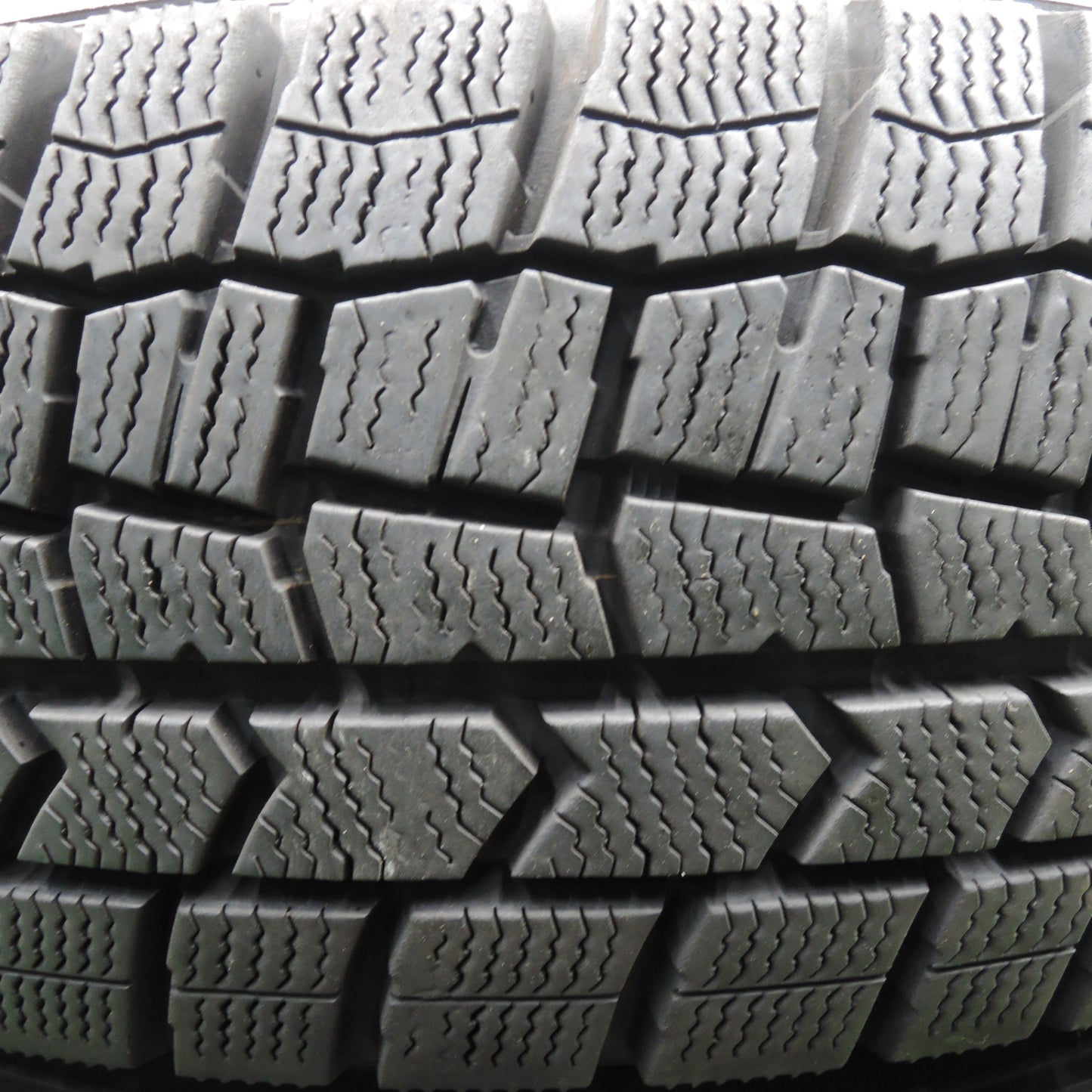 *送料無料* バリ溝！21年！キレイ！9.5分★スタッドレス 185/70R14 ダンロップ ウインターマックス WM02 AXEL Three アクセル 14インチ PCD100/4H★4021001HAス