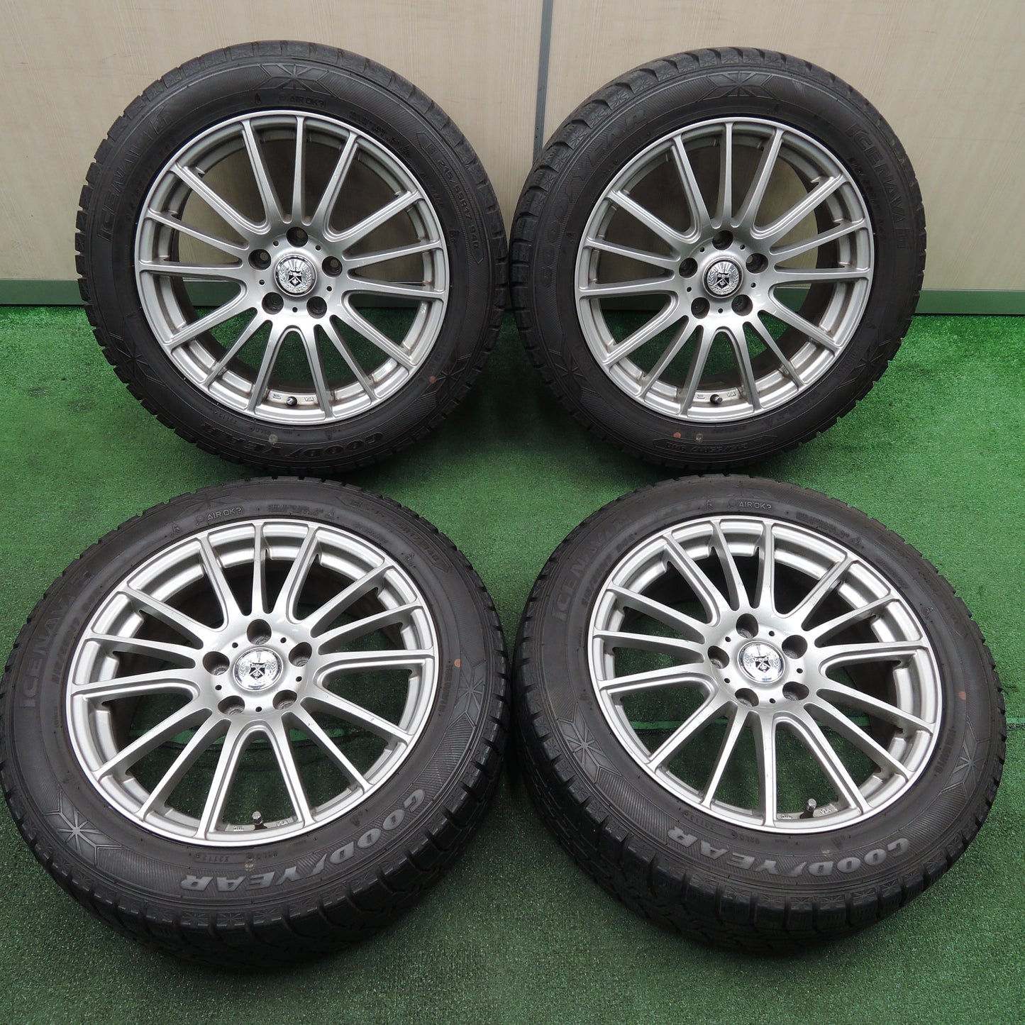 *送料無料*4本価格★スタッドレス 215/55R17 グッドイヤー アイスナビ6 GMach 17インチ PCD114.3/5H★3121609TNス