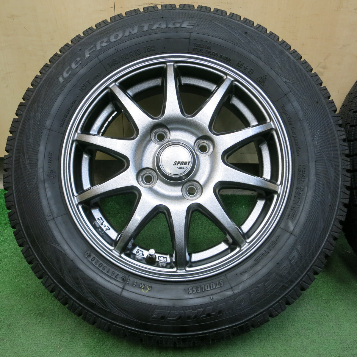 *送料無料*バリ溝！20年！キレイ！ほぼ10分★スタッドレス 145/80R13 ice FRONTAGE SPORT ABELIA 13インチ PCD100/4H アイスフロンテージ★3101505イス