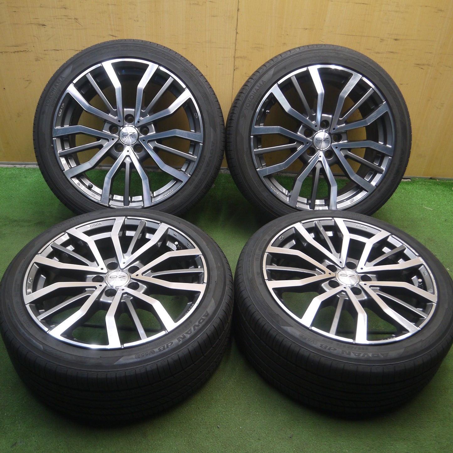 *送料無料*バリ溝！21年！9.5分★ボルボ 等 MSW 49 O・Z RACING 225/45R18 ヨコハマ アドバン dB V552 18インチ OZ PCD108/5H★4011501Hノ