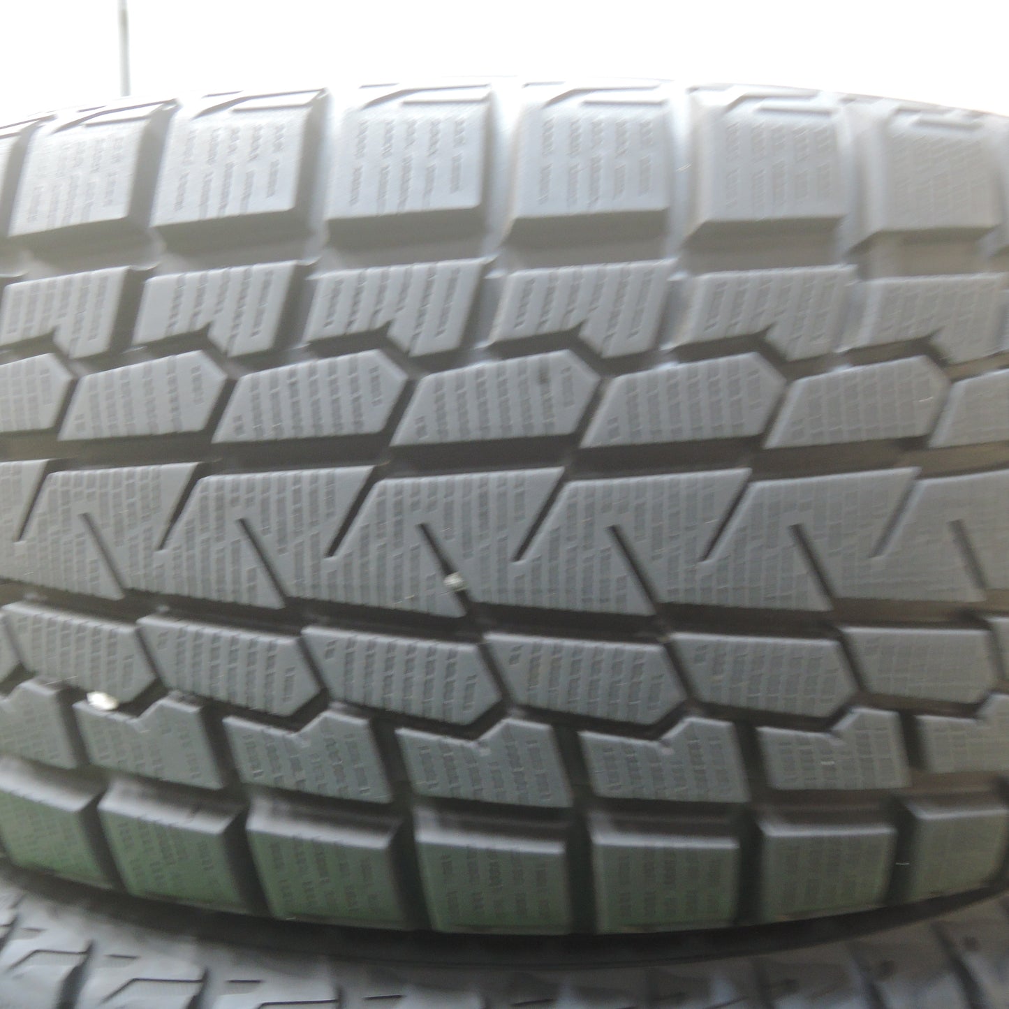 *送料無料*バリ溝！19年！キレイ！9.5分★スタッドレス 225/55R18 ヨコハマ アイスガード G075 Aphrodite アフロディーテ 18インチ PCD100/5H★3112004SYス