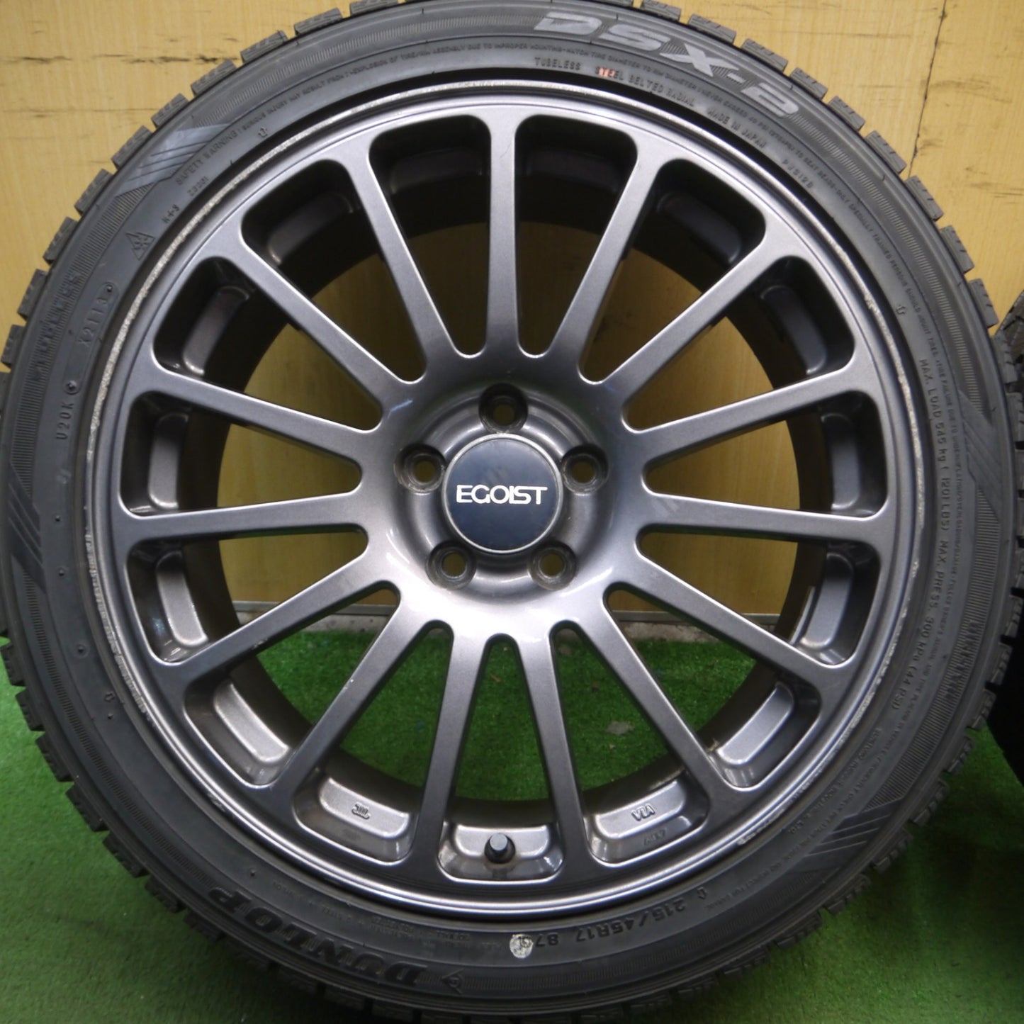 *送料無料* バリ溝！9.5分以上★スタッドレス 215/45R17 ダンロップ DSX-2 EGOIST エゴイスト 17インチ PCD100/5H★4022606Hス