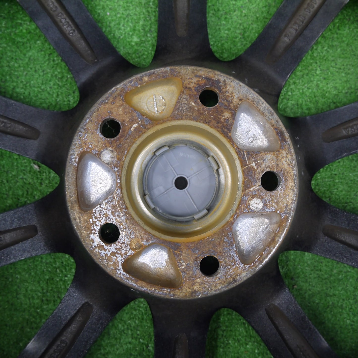 [送料無料]バリ溝！キレイ！8.5分★スタッドレス 215/55R17 ヨコハマ アイスガード iG50 プラス MANARAY SPORT マナレイスポーツ PCD114.3/5H★3062404Iス