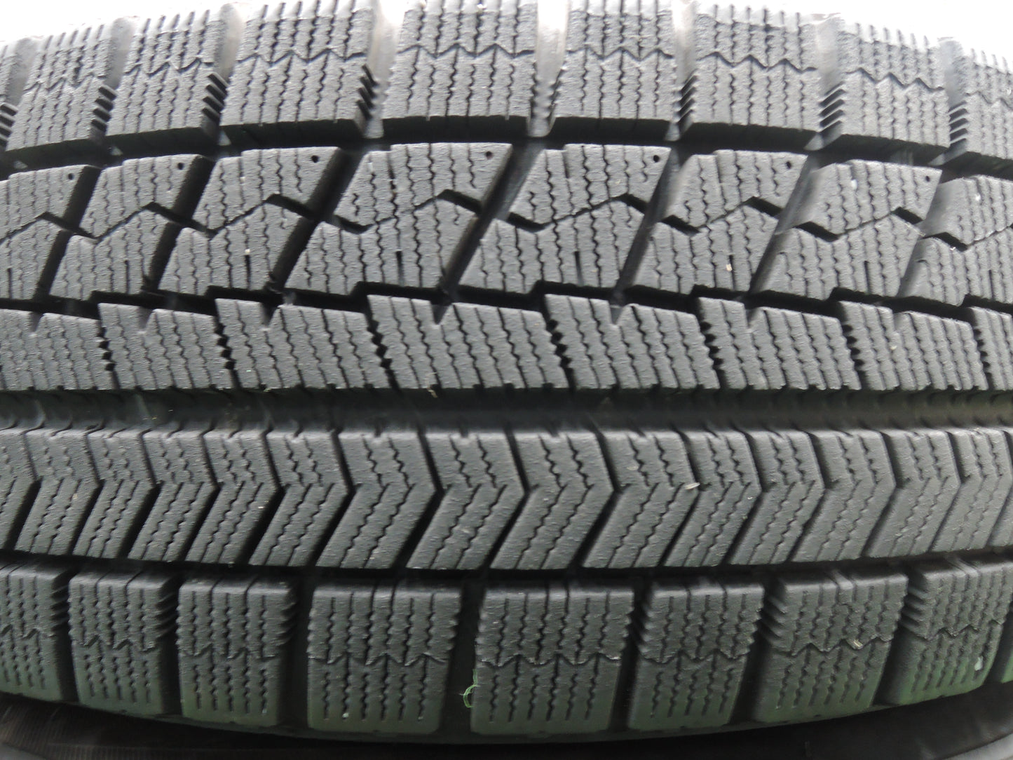 *送料無料*バリ溝！19年！8.5分★スタッドレス 175/65R15 ブリヂストン ブリザック VRX G-SPEED Gスピード 15インチ PCD100/4H★3111118HAス