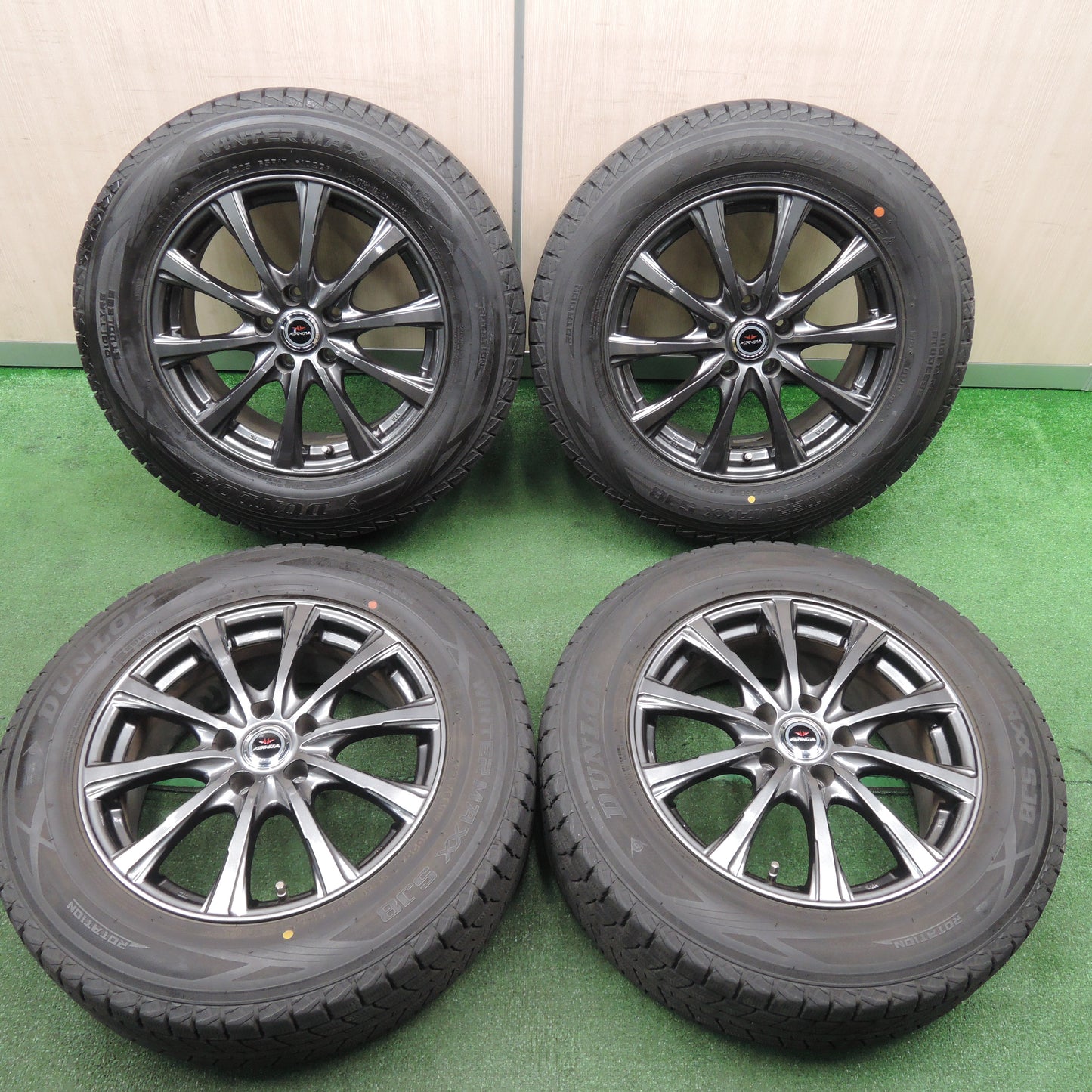 *送料無料*バリ溝！21年！キレイ！9.5分★スタッドレス 225/65R17 ダンロップ ウインターマックス SJ8 AIRNOVA エアノヴァ 17インチ PCD114.3/5H★3121611TNス