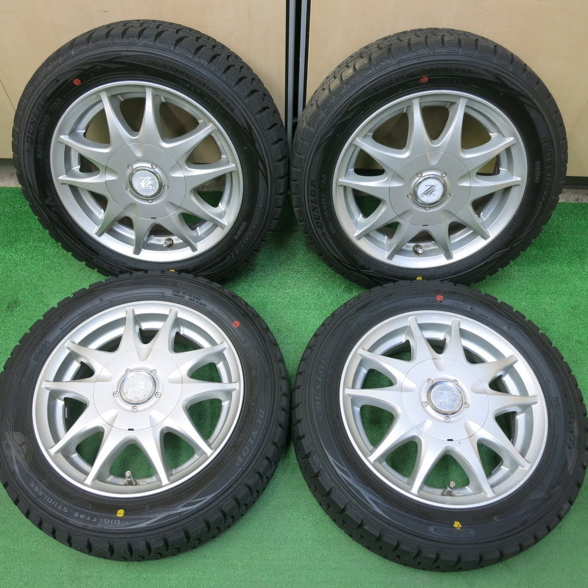 [送料無料]バリ溝！ほぼ10分★スタッドレス 155/65R13 ダンロップ ウインターマックス WM01 ZFLAG 社外アルミ 13インチ PCD100 110 114.3/4H マルチ★3061008ヒス