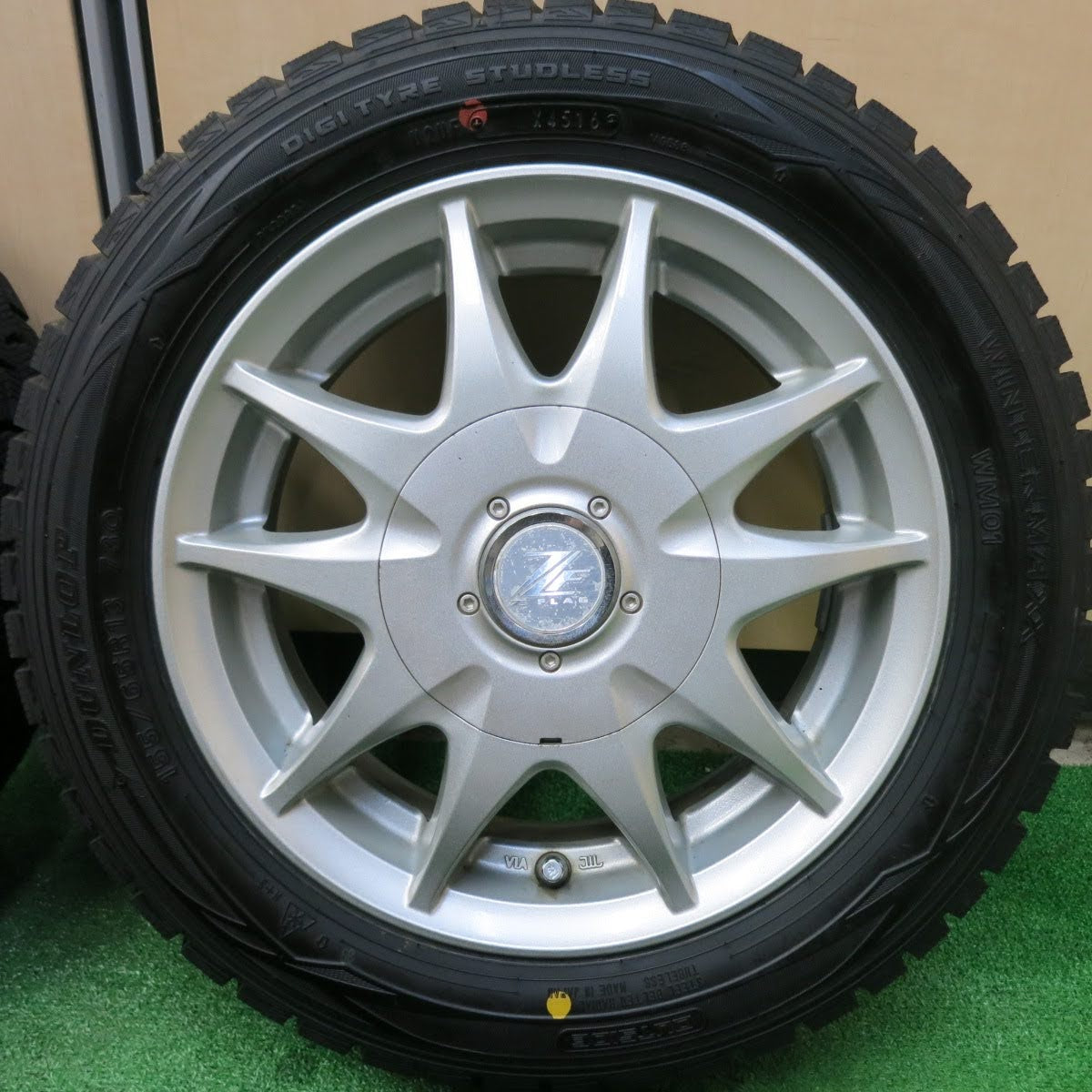 [送料無料]バリ溝！ほぼ10分★スタッドレス 155/65R13 ダンロップ ウインターマックス WM01 ZFLAG 社外アルミ 13インチ PCD100 110 114.3/4H マルチ★3061008ヒス