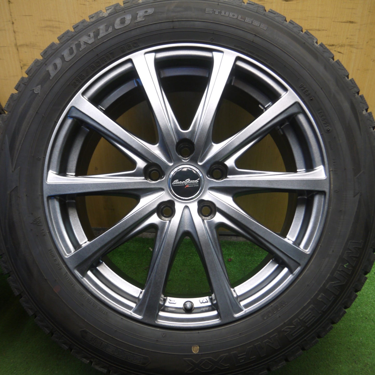 *送料無料* バリ溝！21年！キレイ！9.5分★スタッドレス 215/60R17 ダンロップ ウインターマックス WM02 EuroSpeed ユーロスピード 17インチ PCD114.3/5H★4021612Hス