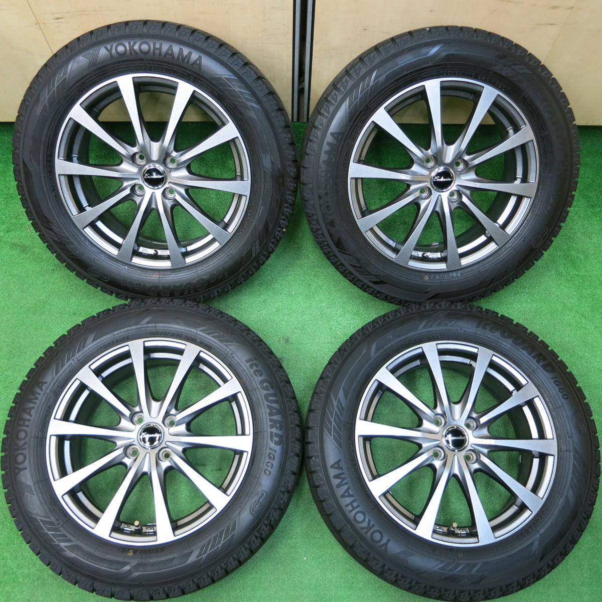 *送料無料*超バリ溝！21年！キレイ！9.5分以上★スタッドレス 195/65R16 ヨコハマ アイスガード iG60 Exceeder エクシーダー 16インチ PCD100/4H★3120502イス