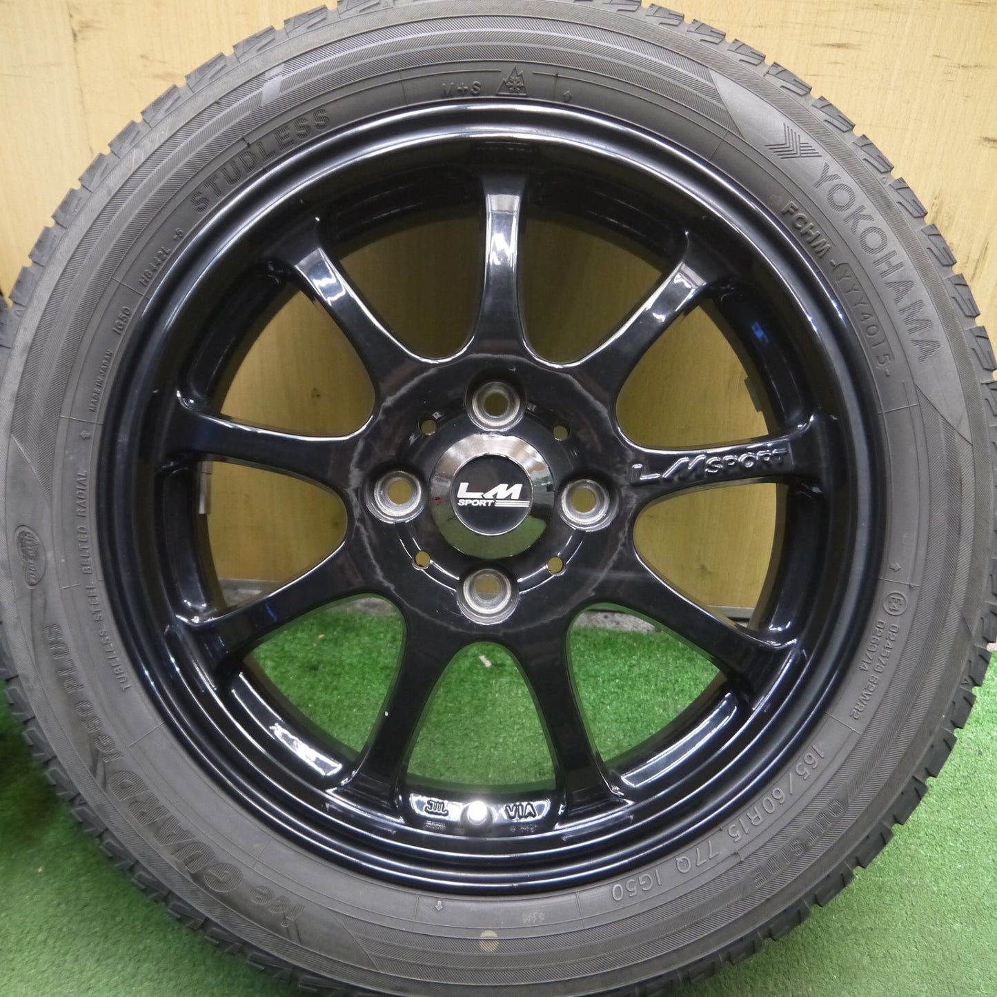 *送料無料* バリ溝！キレイ！8.5分★スタッドレス LM SPORT 165/60R15 ヨコハマ アイスガード iG50 プラス LMスポーツ 15インチ PCD100/4H★4021314Hス