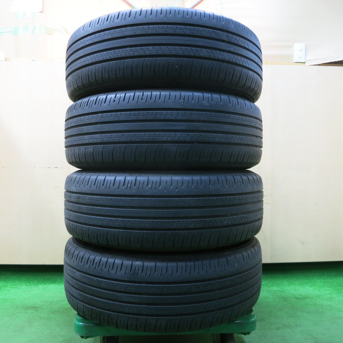 *送料無料* キレイ★トヨタ RAV4 Gグレード 純正 225/60R18 ダンロップ グラントレック PT30 18インチ  PCD114.3/5H★4030102イノ