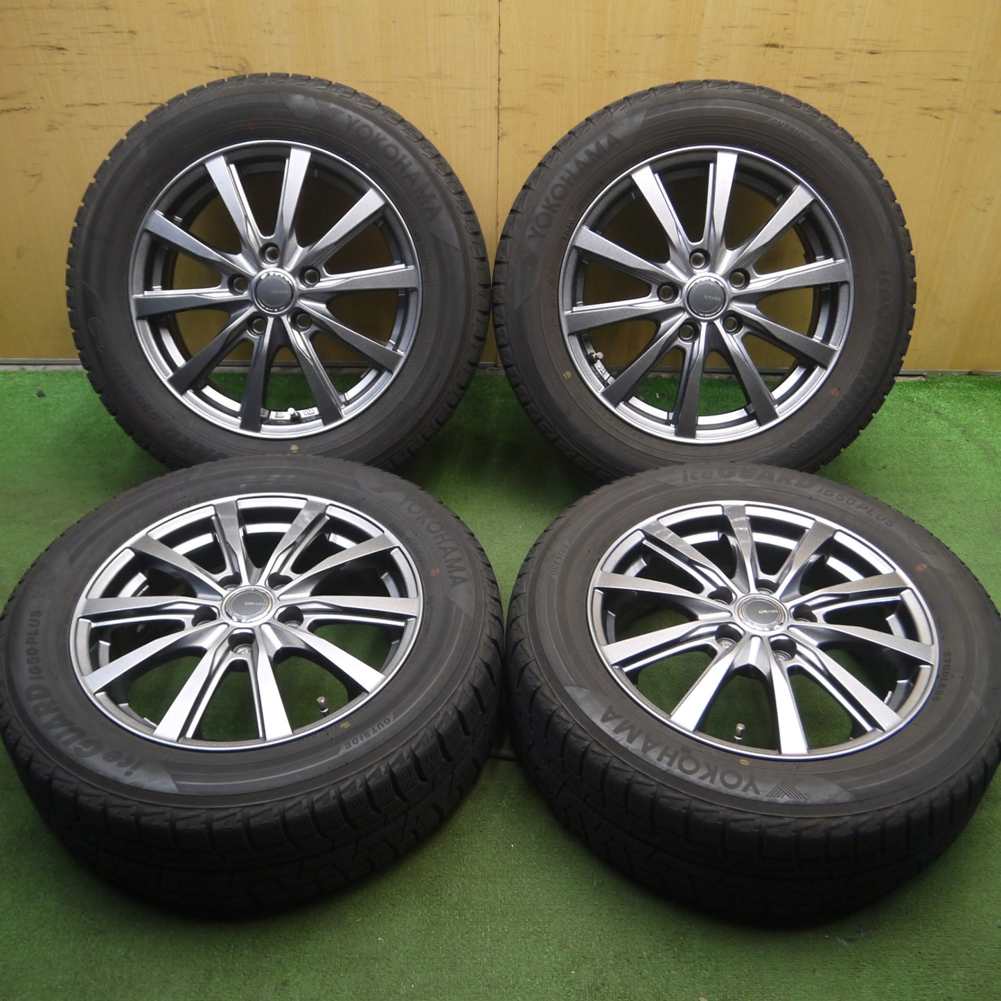 *送料無料* バリ溝！20年！キレイ！9分★スタッドレス 205/60R16 ヨコハマ アイスガード iG50 プラス GRASS グラス 16インチ PCD114.3/5H★4031202Hス