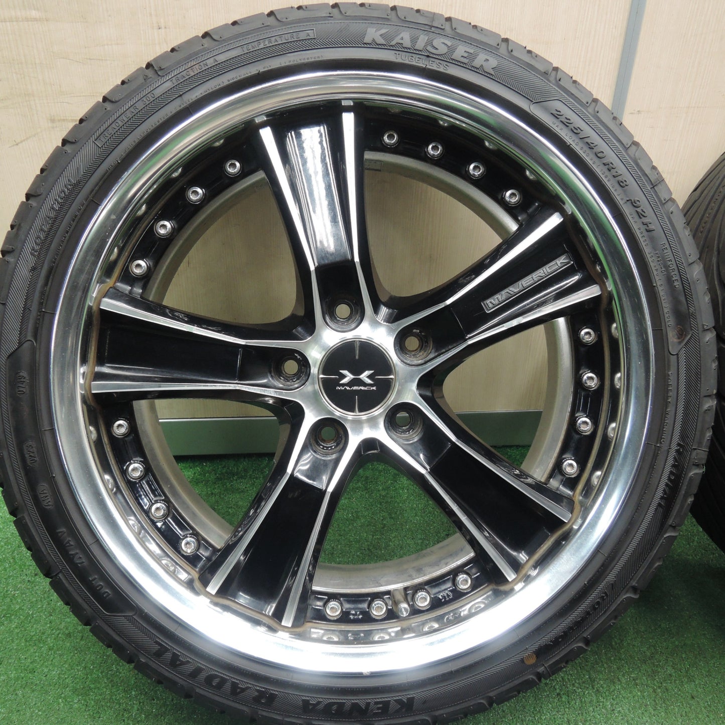 *送料無料* 超バリ溝！23年！ほぼ10分★MAVERICK 005S SL 225/40R18 ケンダ ラジアル カイザー マーベリック 18インチ PCD114.3/5H★4020403HAノ