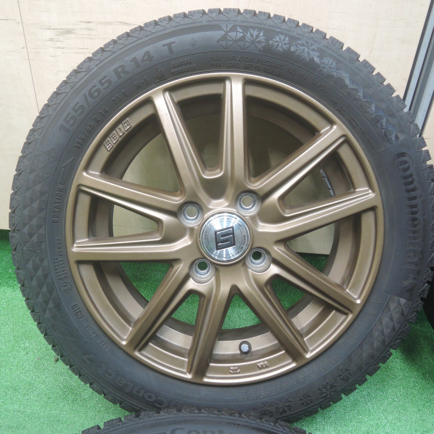 *送料無料*超バリ溝！キレイ！9.5分以上★スタッドレス 155/65R14 コンチネンタル バイキングコンタクト7 SEIN ザイン 14インチ PCD100/4H★3122709SYス